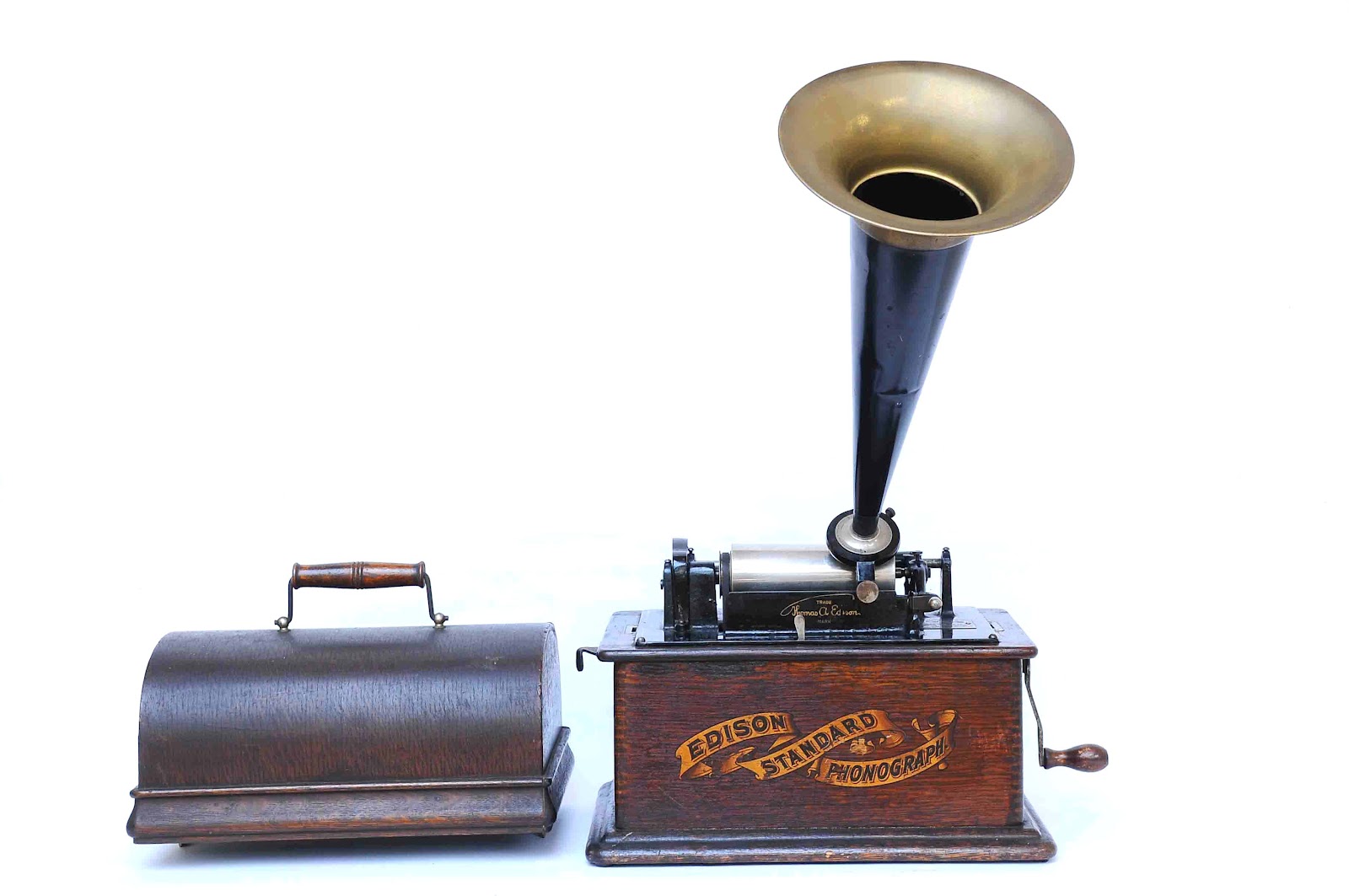 Фонограф звук. Фонограф Эдисона 1878. Фонограф Эдисона 19 век.
