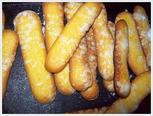 Piscoturi de sampanie