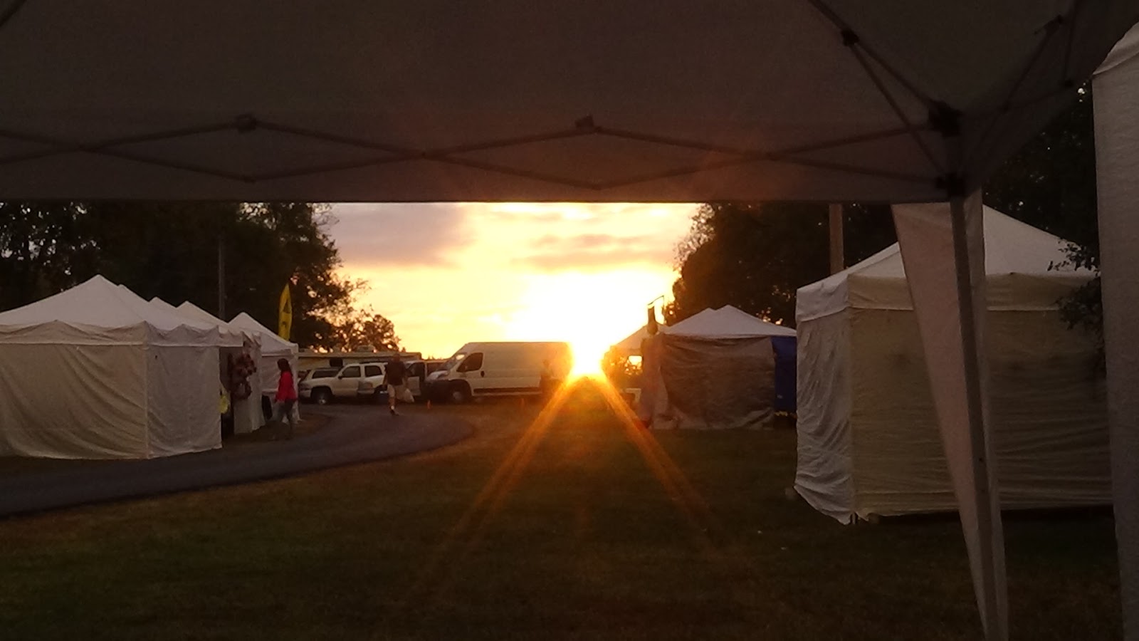 In My Painted Garden 2016 Maple St b School Bell Buckle TN