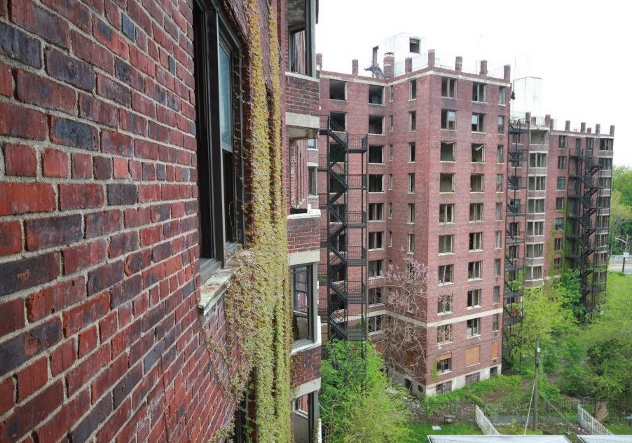 The Past of New Jersey Genesis Towers/ Roseville Imperial Towers