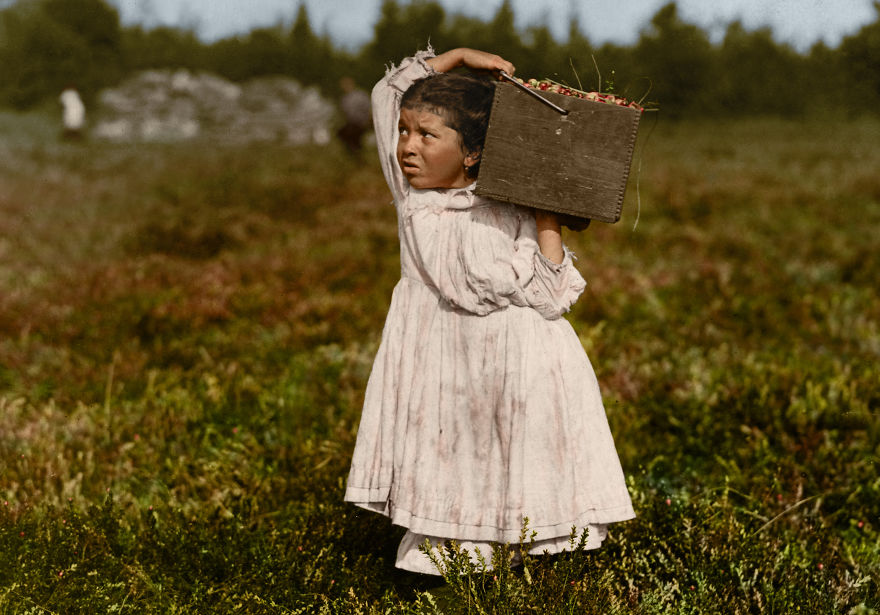 Stunning Colorized Photos Show Child Laborers in Early 20th Century