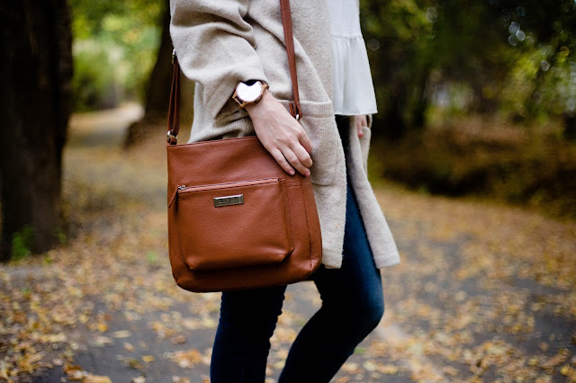 brown leather purse