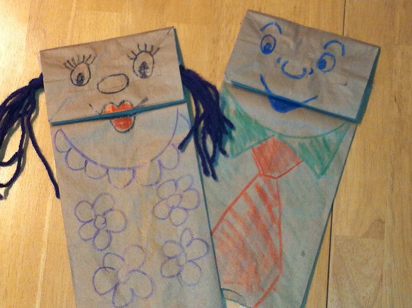 stinkeepants: Paper Bag Puppets