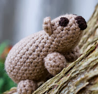 http://translate.googleusercontent.com/translate_c?depth=1&hl=es&rurl=translate.google.es&sl=en&tl=es&u=http://amysodyssey.wordpress.com/2009/10/26/wombat-amigurumi/&usg=ALkJrhj_JrM7PM3ZPbnuDFbefOb1EKYK7g