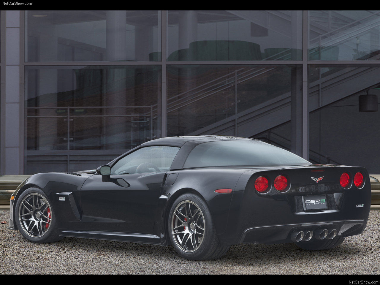 https://3.bp.blogspot.com/-WNuDcMqON1Q/TXSVx0qpgnI/AAAAAAAAMeI/v-fIvMeSVbE/s1600/Chevrolet-Jay_Lenos_Corvette_C6RS_E85_2007_1280x960_wallpaper_02.jpg