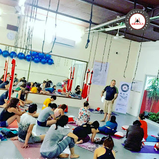 aero-yoga-costa-rica-ven-con-nosotros-en-semana-santa-2018-cartago-alajuela-san-jose-heredia-aerial-yoga-aereo-pilates-air-airyoga-fly-flying-columpio-hamaca-swing-trapeze-gravity-teacher-training-easter.