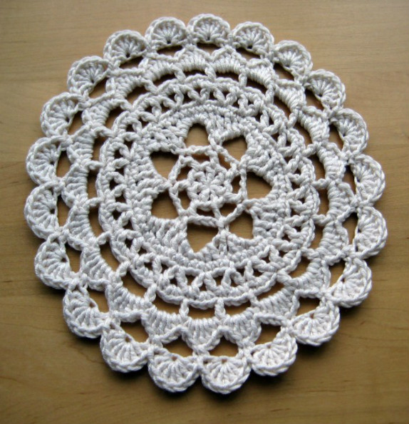 grafico-Passion-Flower-Doily 