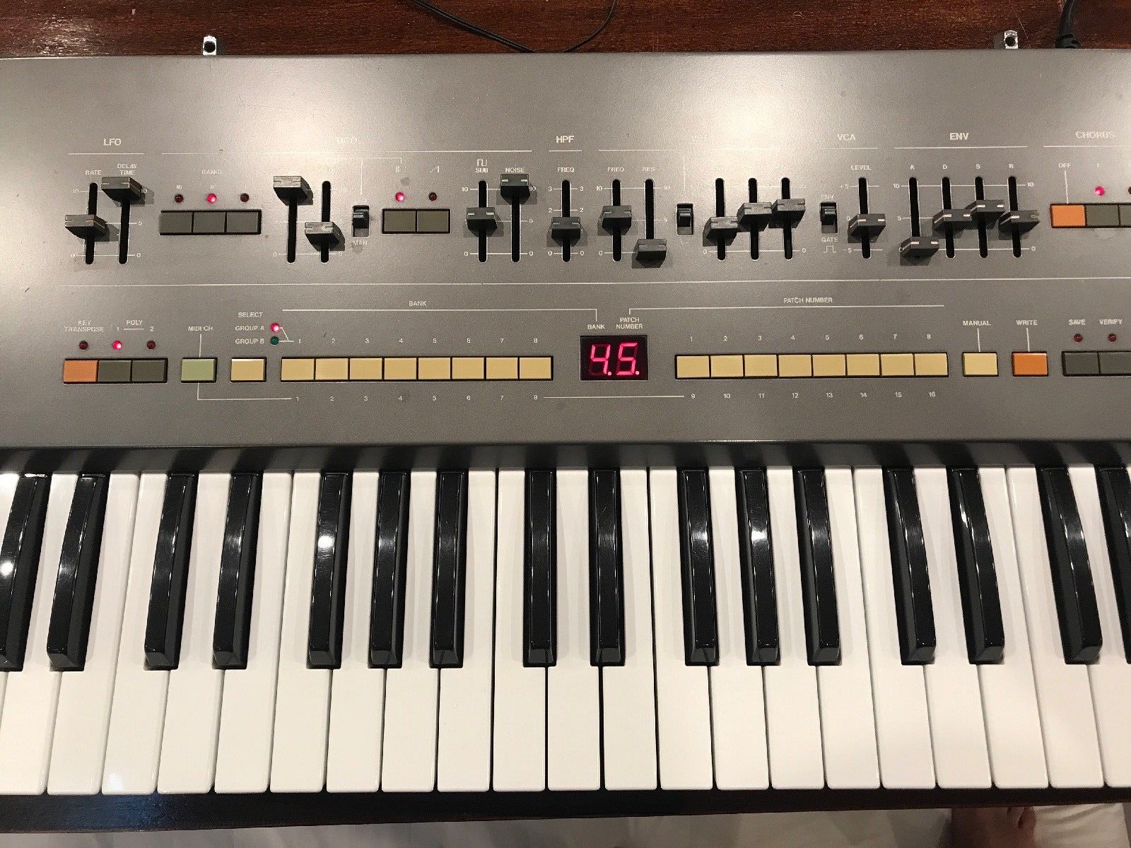 MATRIXSYNTH Roland HS60 Synth Plus 60 with BuiltIn Speakers
