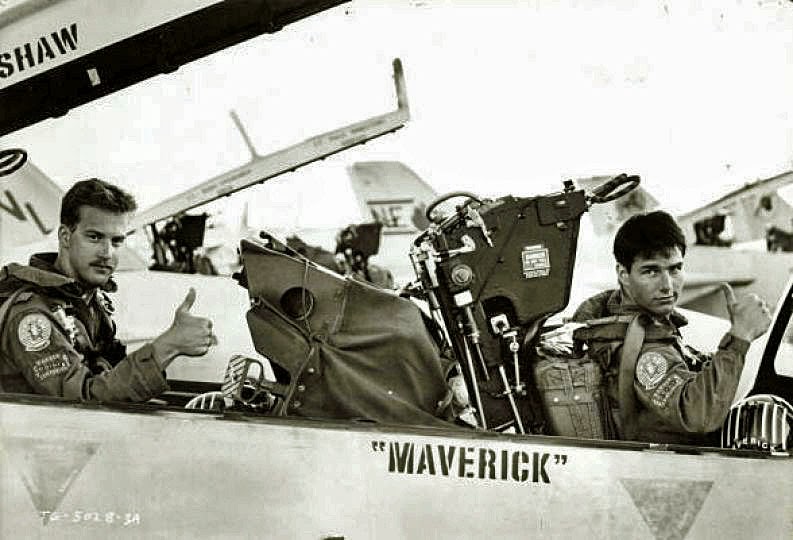 Tom Cruise & Anthony Edwards from the awesome movie TOP GUN 1986