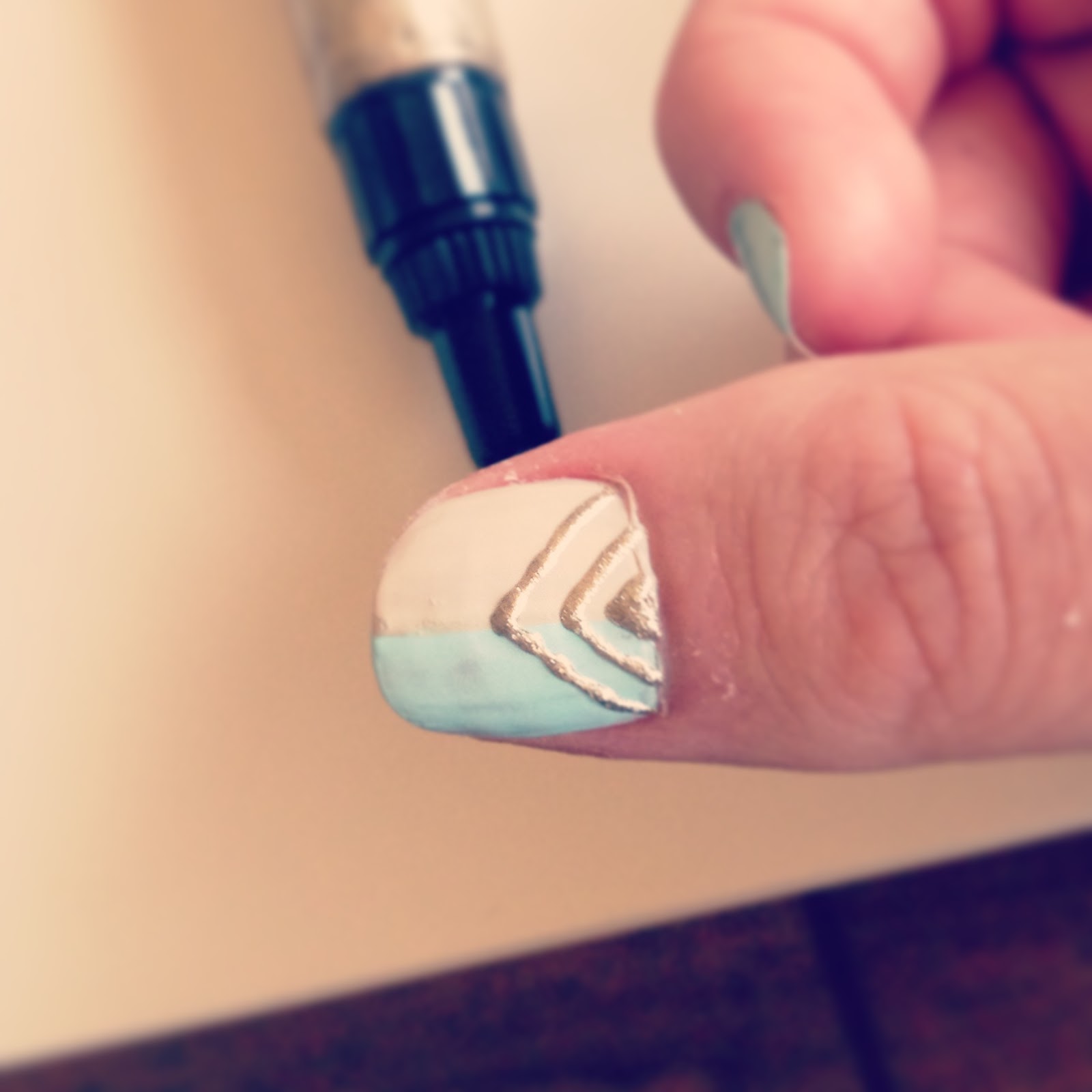 Chevron mint cream nail art how to DIY