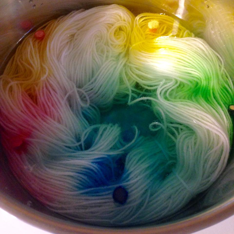 Create Speckled Yarn by Breaking Wilton's Violet Food Coloring 