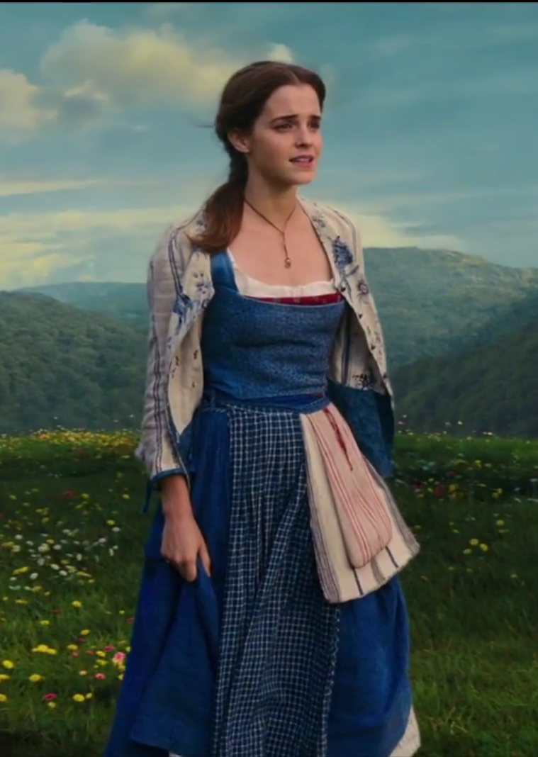 Sasaki Time Emma Watson Sings "Belle Reprise" in Beauty and The Beast