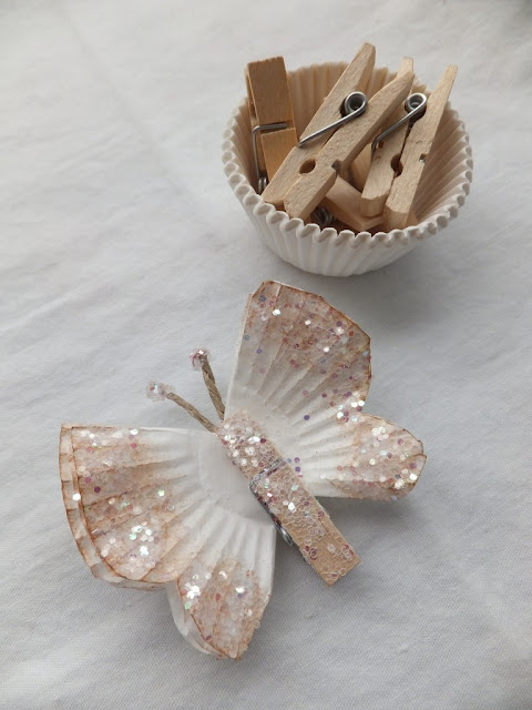 kelebek-dekoratif-boyama-kagit-kek-kalibi