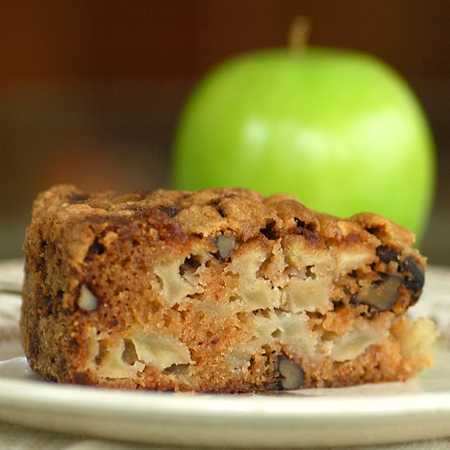 Savoring Time in the Kitchen Apple & Spice 'Anytime' Cake