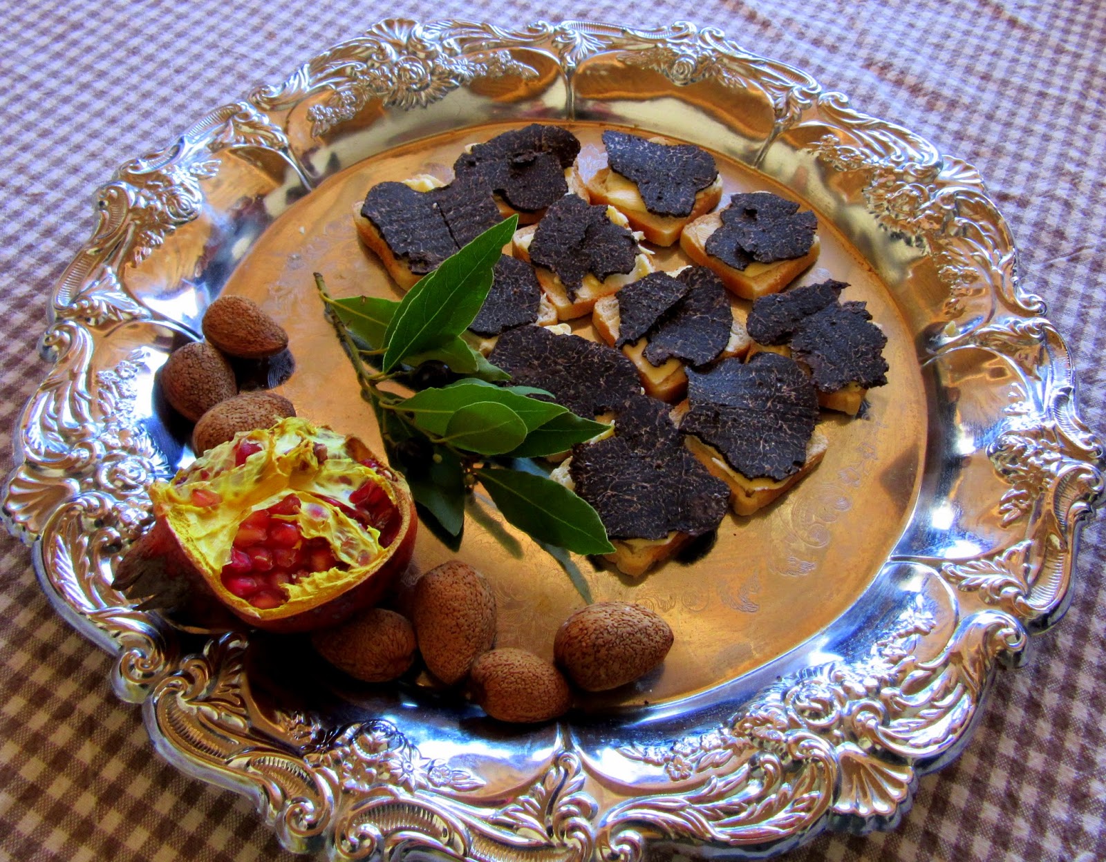 Cuisine de Provence Les Pastras Truffle Hunting in Provence