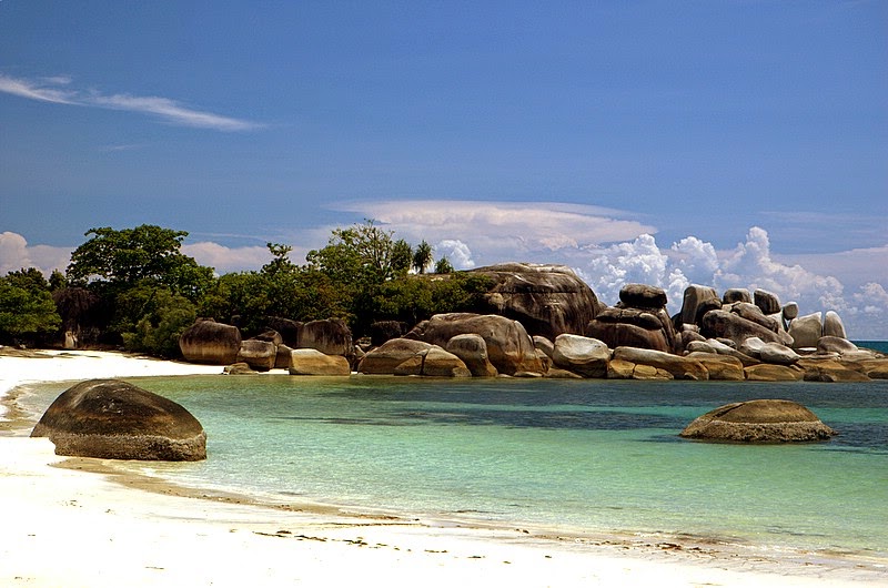 Pantai Tanjung Tinggi