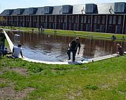 Afbeelding 1. Het waterplein in ’s-Hertogenbosch tijdens de full scale test (Foto: Floris Boogaard). In: Waterpleinen voor klimaatadaptatie - case Eikendonkplein 's-Hertogenbosch