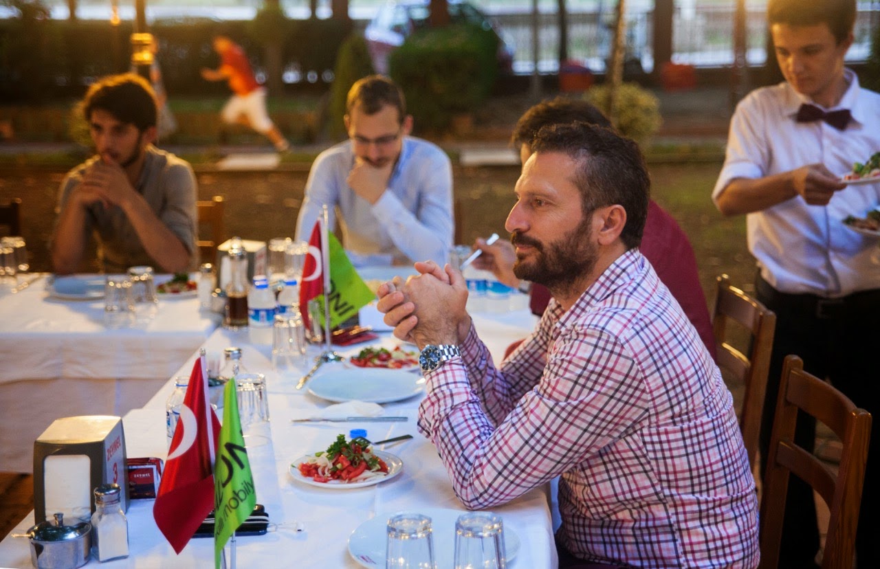 Saloni Mobilya erhun metal