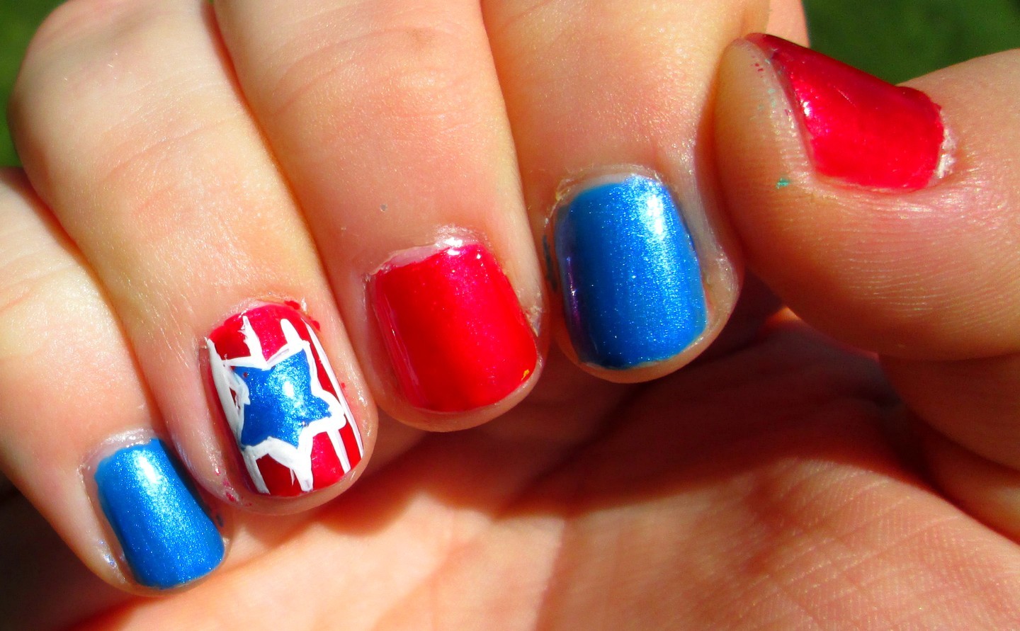 Dignity Dress: On My Nails: Fourth of July!