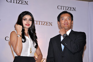 Prachi Desai at unveil of Citizen L collection