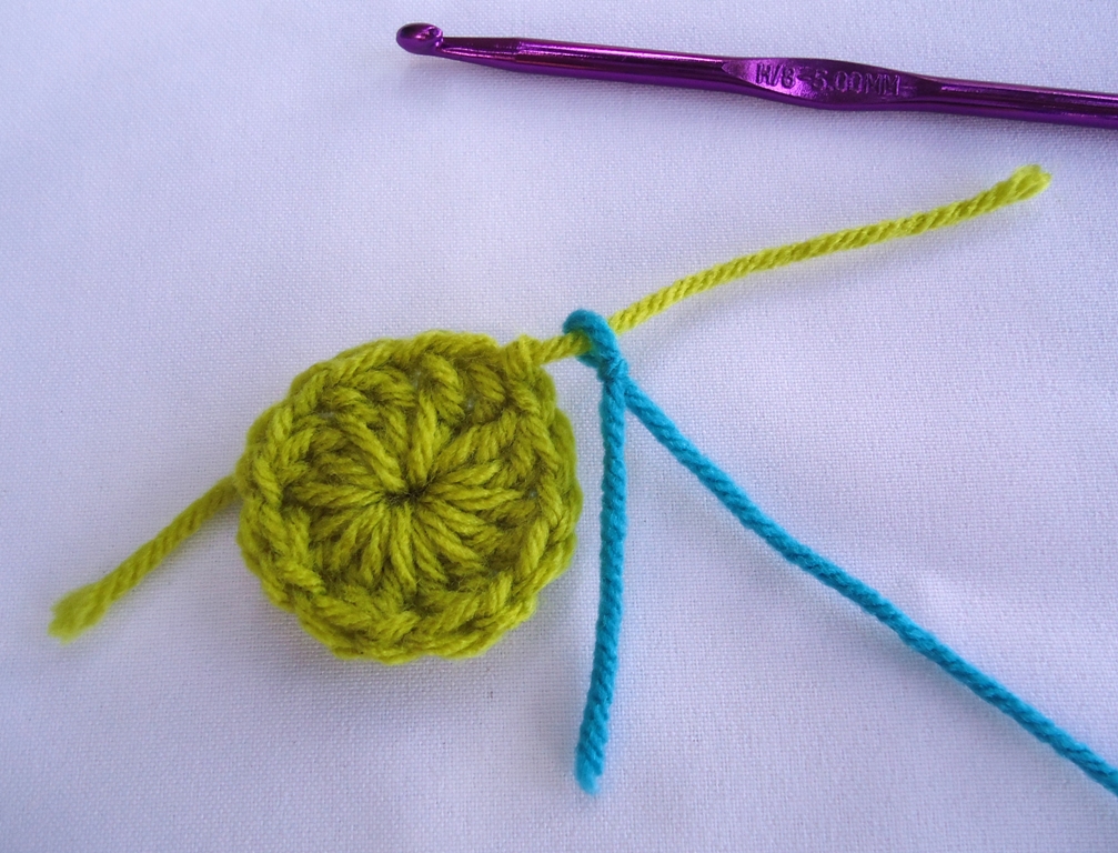 Stitch of Love Tie a secure knot to join new yarn