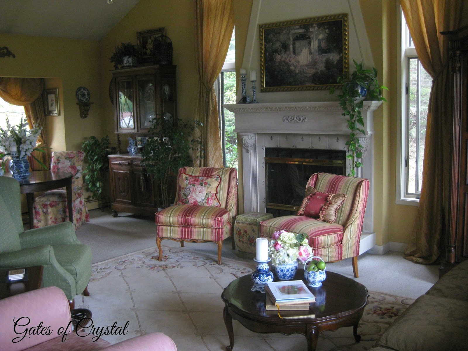 Gates of Crystal Mixing Rustic with Romance