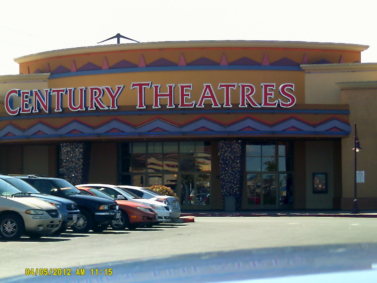 CineMan TITANIC 3D, PG13 ( 3 hr & 15 min )