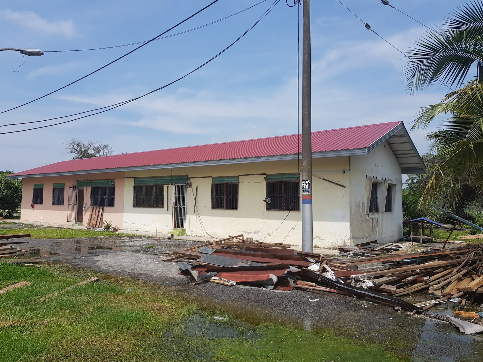 Renovation dan Ubahsuai Rumah Kekuda Besi Rangka Atap ...