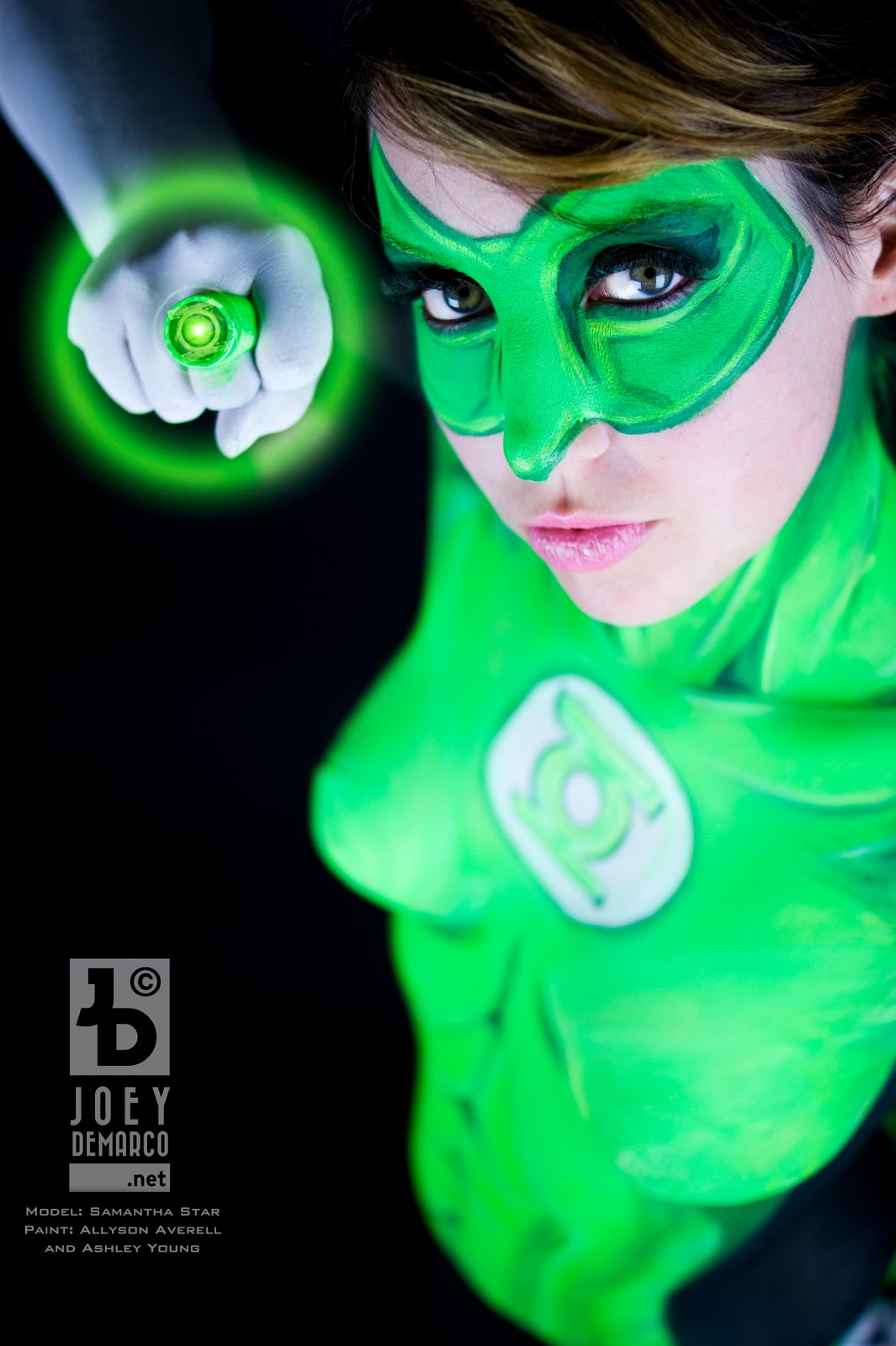Green body paint cosplay Green body paint cosplay
