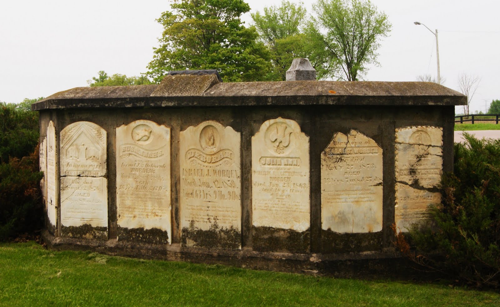 The Jolly Taphophile (Graveyard Junkie) Worden ( Bannockburn) Cemetery