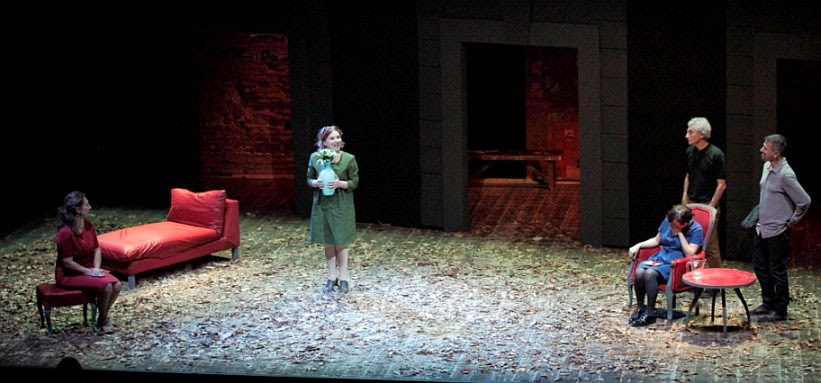 Dal 12 al 14 novembre al Teatro Sala Fontana di Milano va in scena Giusto la fine del mondo