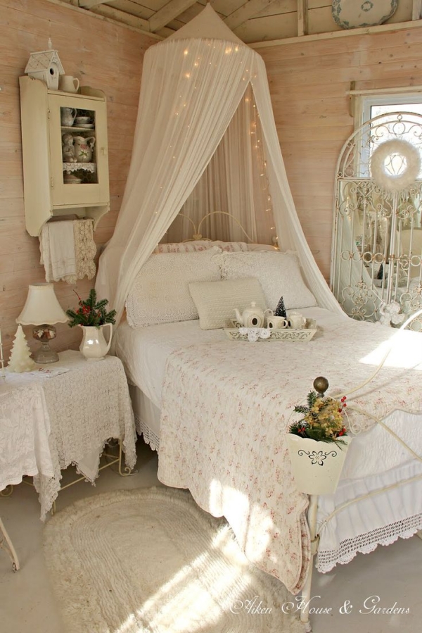 Idee fai da te per arredare la camera da letto in stile shabby chic jpg (600x899)