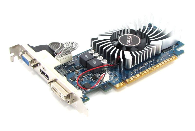 стоит ли ставить водяное охлаждение. стоит ли ставить водяное охлаждение. корпус corsair custom. самодельное охлаждение видеокарты. вентилятор сзади системного блока что это.