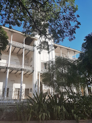 Summer Vacation Diaries - Touring Stone Town, Zanzibar by fashion and lifestyle blogger dafashionfreak. The House of Wonders.