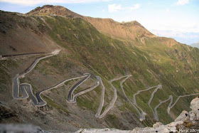 drive-roads-around-the-globe-19
