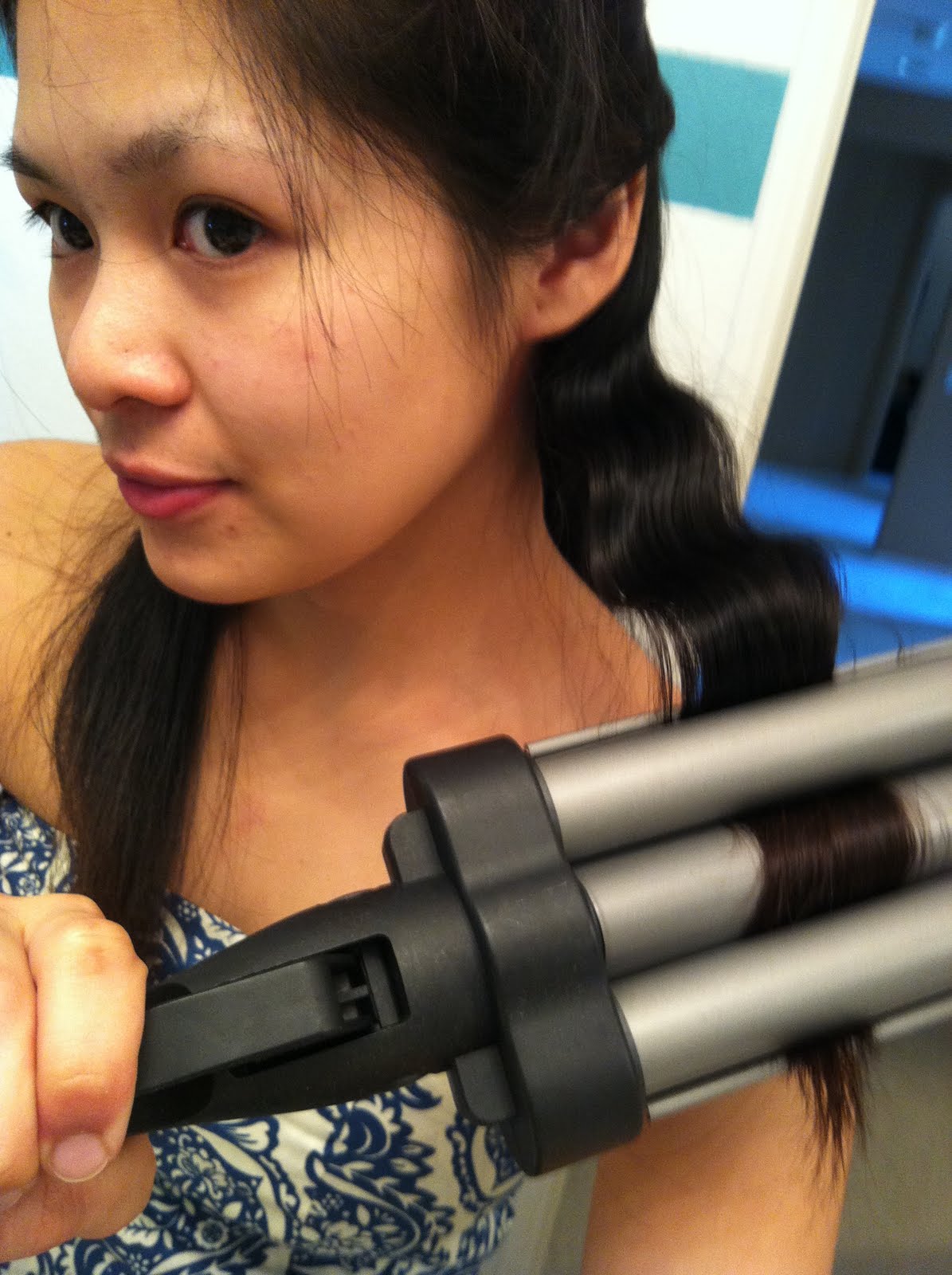 triple barrel hair waver