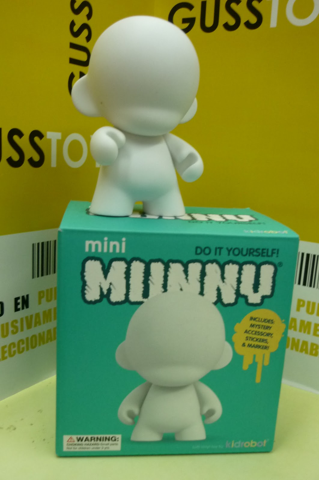 gusstoys-mini-munny-4in-10cm