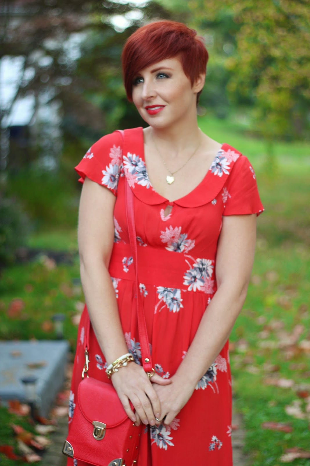 Thrift and Shout Cute Outfit of the Day Can Redheads Wear Red?