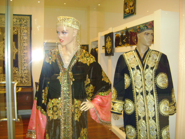 CEREBRAL BOINKFEST: The Amir Timur Museum