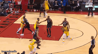 1543550003189.gif