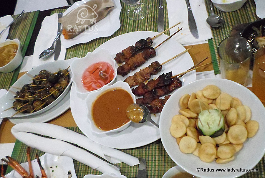 Lamon Kronicles, Tambayan Sa Kanto, restaurant in Podium Mall