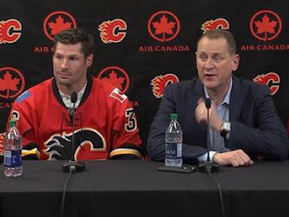 Scott Cruickshank: Calgary Flames take advantage of St. Louis Blues'  goaltending decision