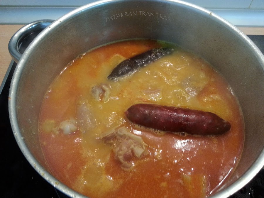 Manitas de Cerdo a la Madrileña