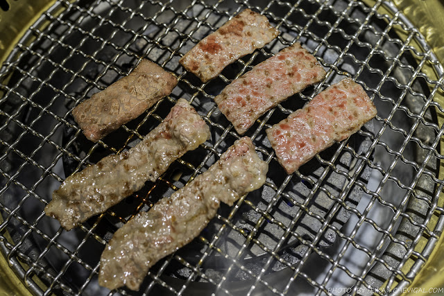 塩選輕塩風燒肉，鼎王旗下燒肉品牌，用餐環境內斂低調有質感，多類特色鹽類任你搭