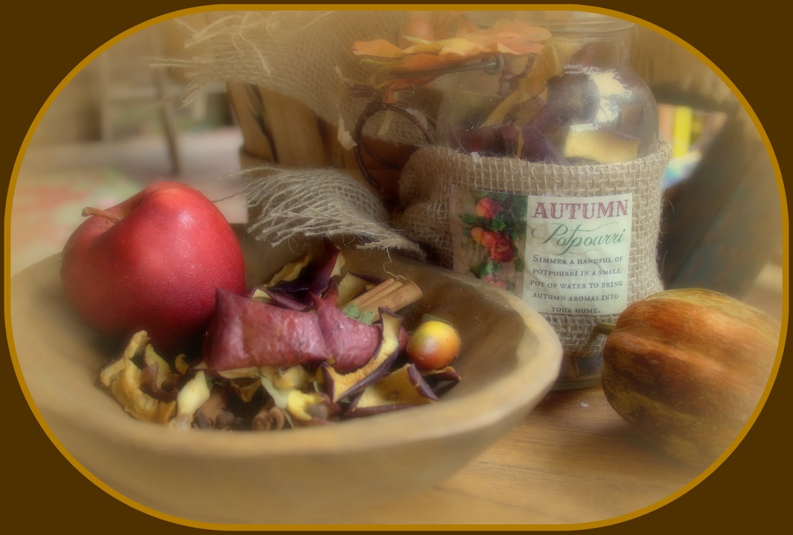 Quaker Hill Farm Autumn PotpourriThe wonderful Scent of Fall