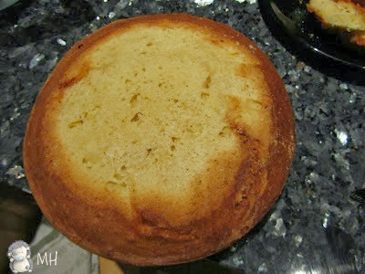 Bizcocho para tarta cortado