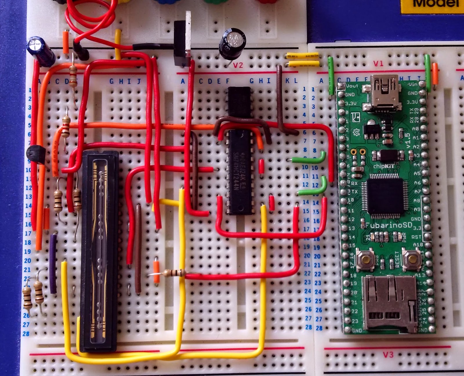 Reversatronics Fun with a Linear CCD