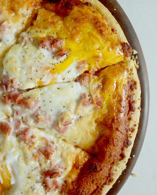 How to Turn a Frozen Pizza...Into a Breakfast Pizza...a few add-on's and this plain cheese pizza turns into a breakfast pizza! (sweetandsavoryfood.com)