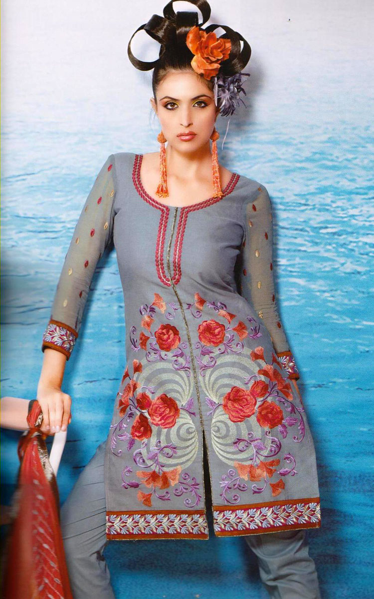 Latest design embroidery chudidar kameez suits in 2011  embroidery Latest design embroidery chudidar kameez suits in 2011  embroidery