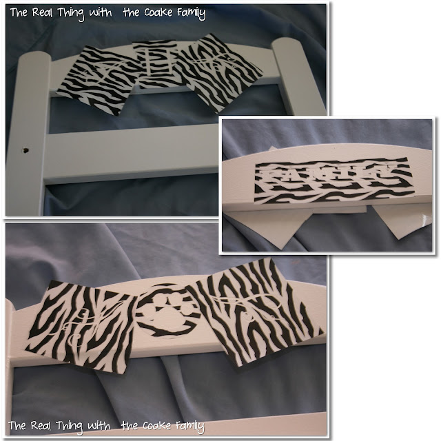 Great idea for an American Girl Doll craft to turn a plain IKEA doll bed into a cute stenciled American Girl Doll bed. #AmericanGirlDoll #Crafts #IKEA #RealCoake
